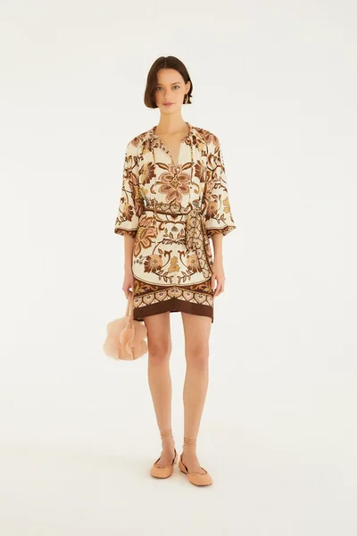 Vestido Curto Romance FARM