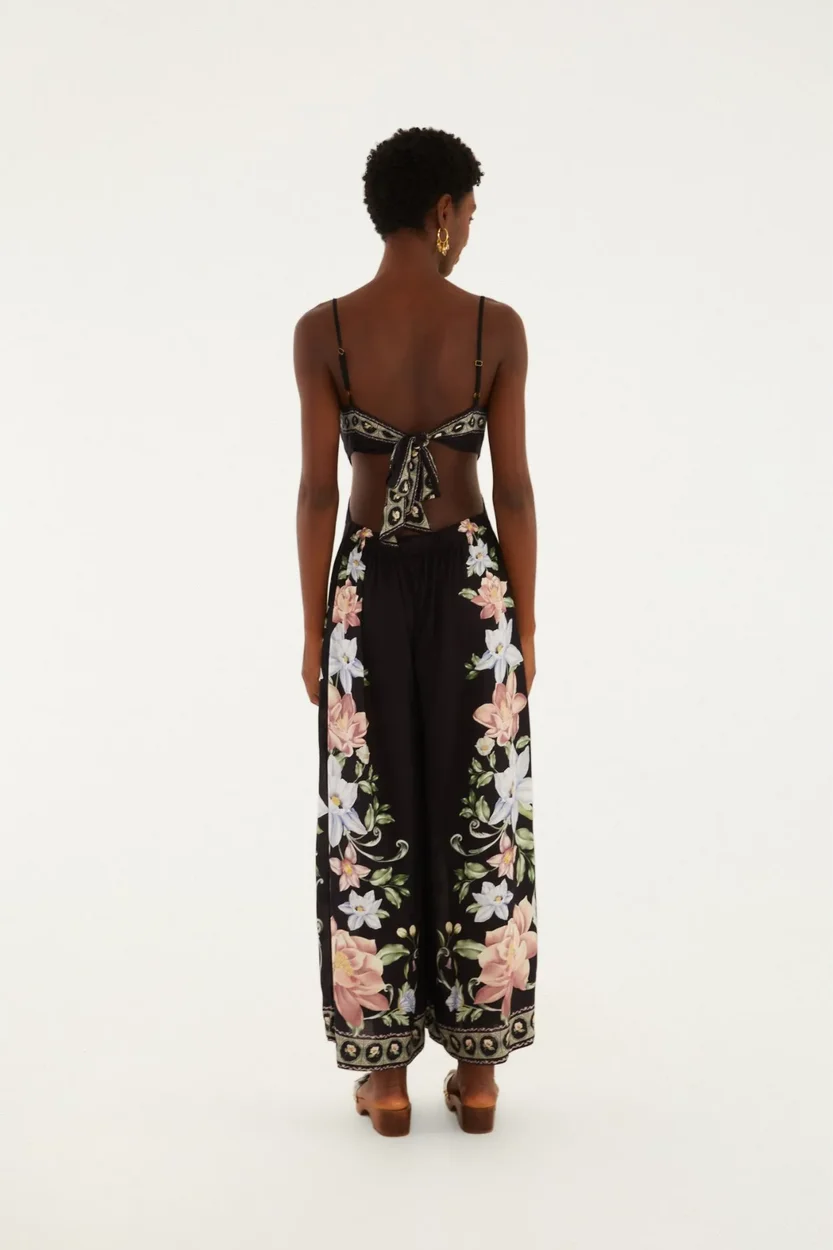 Macacão Pantalona Estampado Flor De Outono